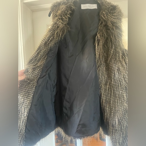 Marc New York by Andrew Marc Faux Fur Vest (XL) - Picture 5 of 7